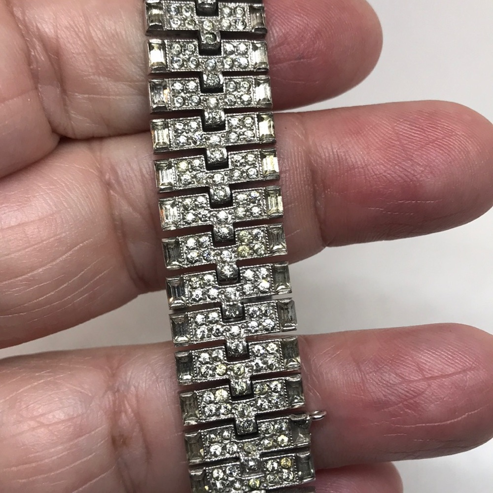 Killer Crown Trifari Early  Rhinestone Bracelet